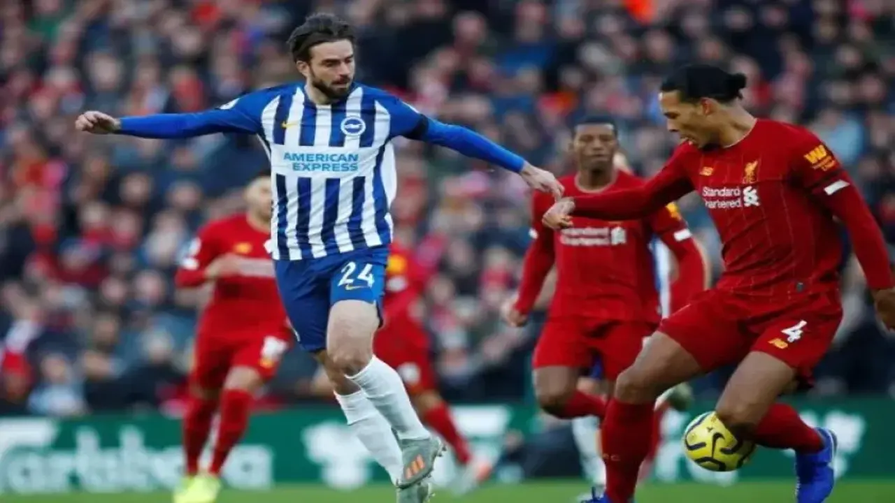 مباراة ليفربول وبرايتون: تحليل صراع النقاط وتأثيرها على ترتيب الدوري الإنجليزي